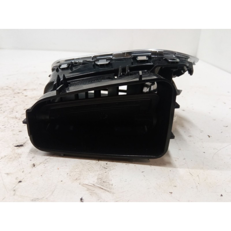 Recambio de aireador derecho para citroën c4 ii (nc_) 1.6 hdi 90 referencia OEM IAM 9676606977  