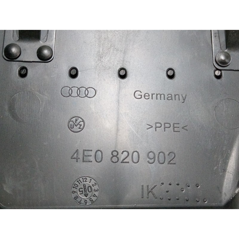 Recambio de aireador derecho para audi a8 d3 (4e2, 4e8) 3.0 tdi quattro referencia OEM IAM 4E0820902  