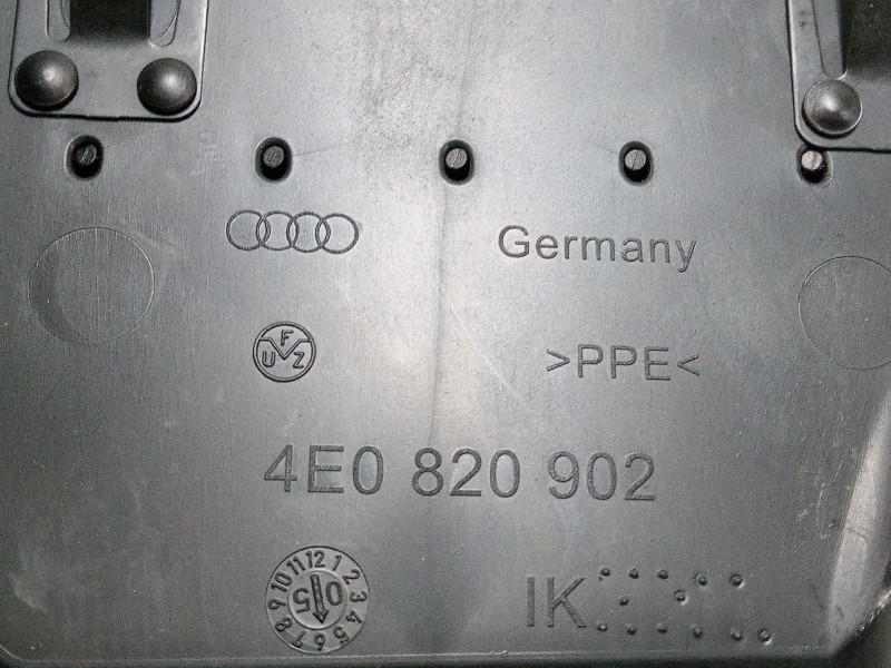 Recambio de aireador derecho para audi a8 d3 (4e2, 4e8) 3.0 tdi quattro referencia OEM IAM 4E0820902  