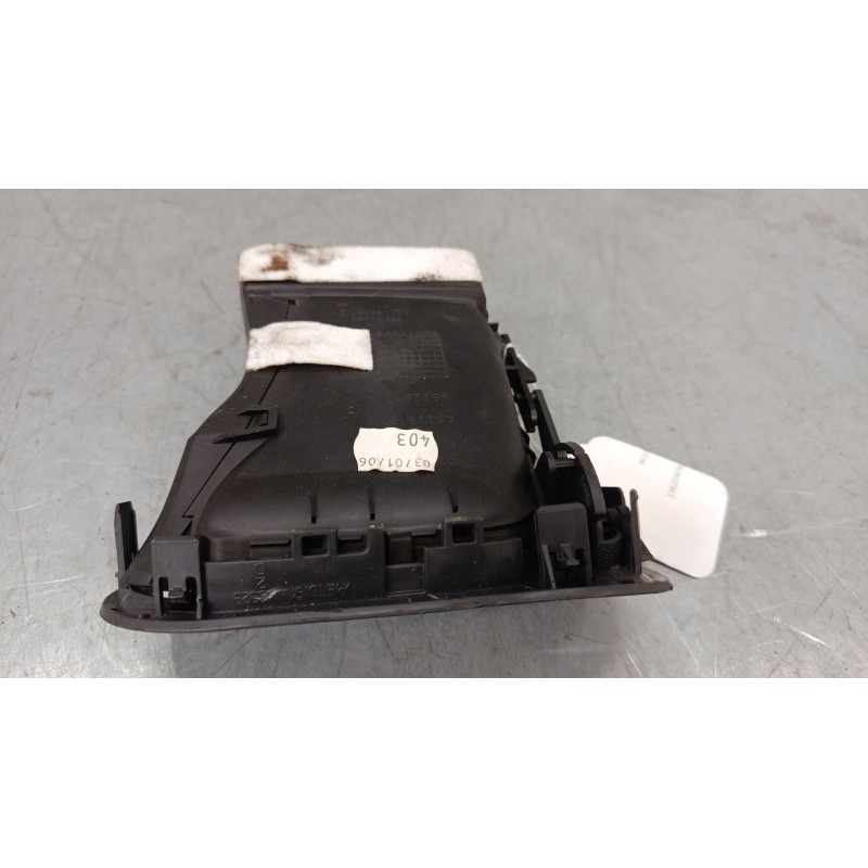 Recambio de aireador derecho para renault modus / grand modus (f/jp0_) 1.4 (jp01, jp0j) referencia OEM IAM   