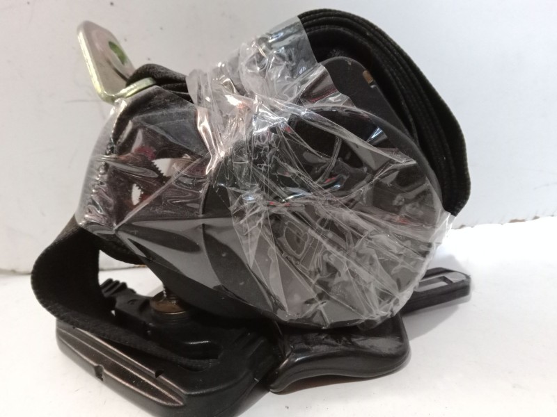 Recambio de cinturon seguridad trasero derecho para mercedes-benz 124 sedán (w124) 200 e (124.019) referencia OEM IAM   