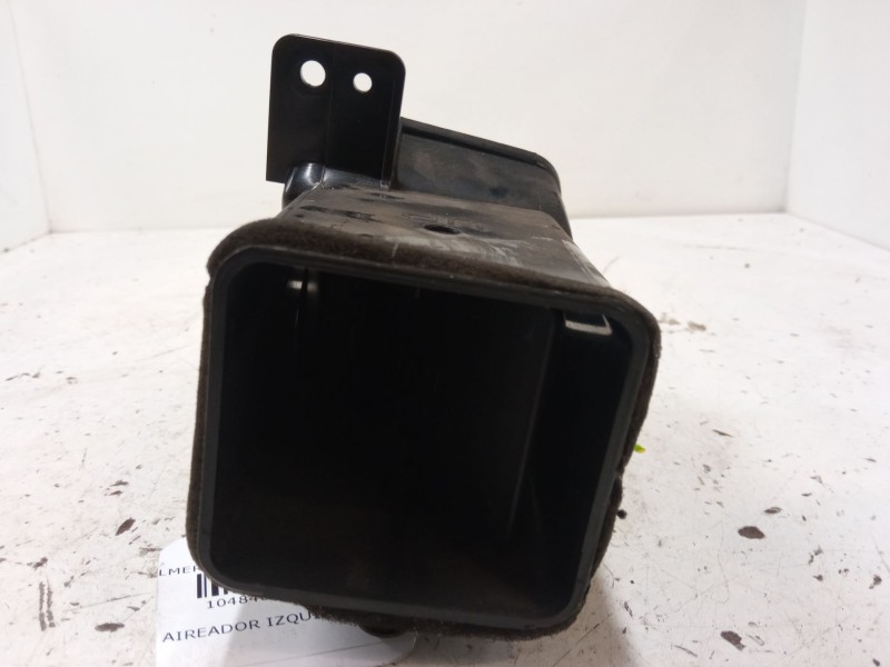 Recambio de aireador izquierdo para nissan almera i hatchback (n15) 1.4 referencia OEM IAM   