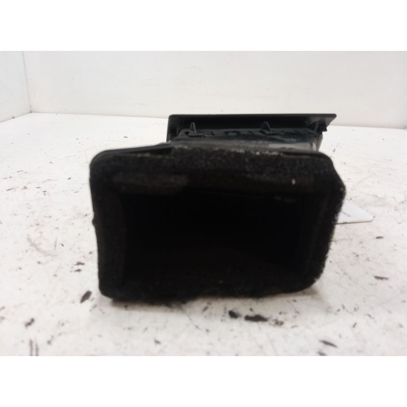 Recambio de aireador izquierdo para mercedes-benz clase a (w169) a 180 cdi (169.007, 169.307) referencia OEM IAM   