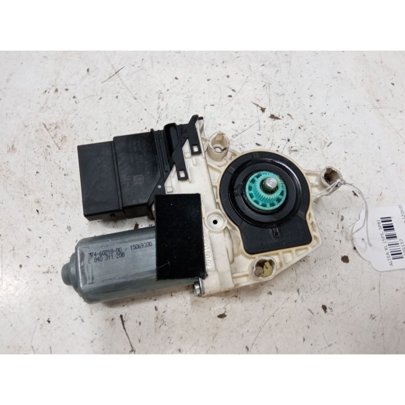 Recambio de motor elevaluna trasero izquierdo para seat altea xl (5p5, 5p8) 2.0 tdi 16v referencia OEM IAM 1K0959703AE  