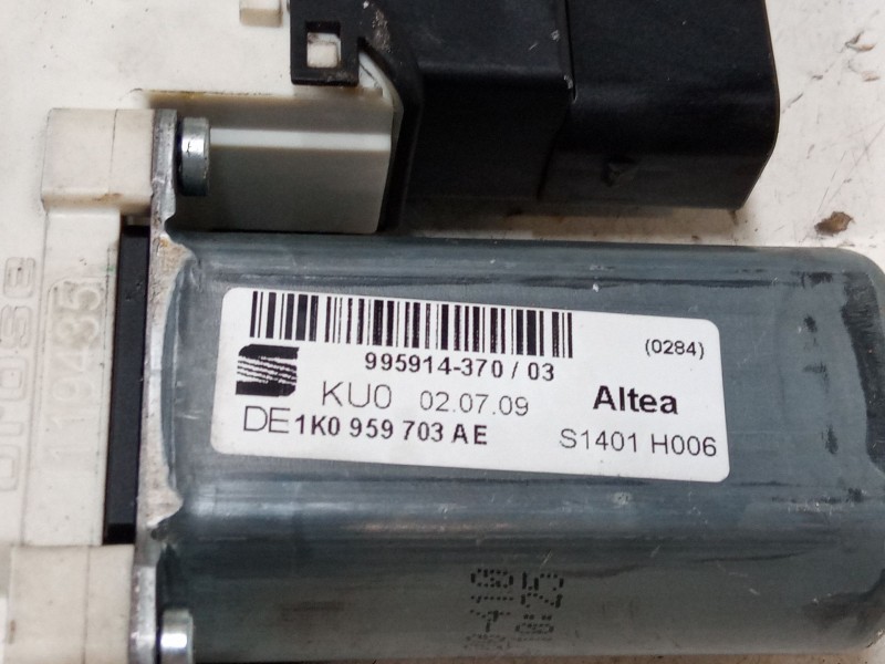 Recambio de motor elevaluna trasero izquierdo para seat altea xl (5p5, 5p8) 2.0 tdi 16v referencia OEM IAM 1K0959703AE  