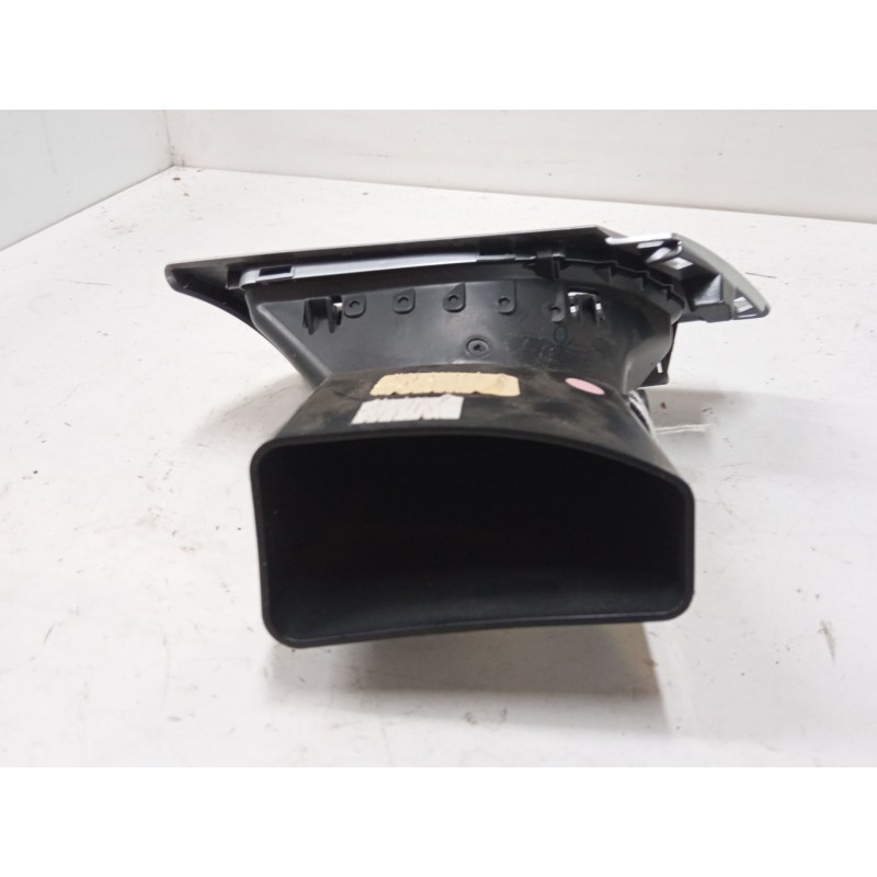 Recambio de aireador derecho para renault megane iii hatchback (bz0/1_, b3_) 1.6 16v (bz1b, bz1h) referencia OEM IAM   