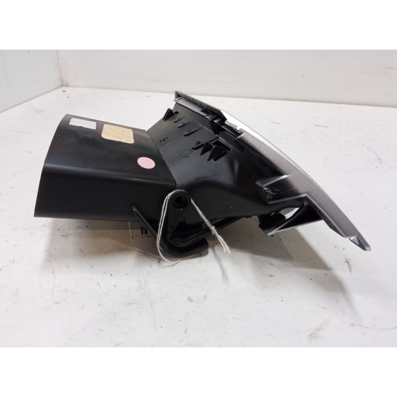 Recambio de aireador derecho para renault megane iii hatchback (bz0/1_, b3_) 1.6 16v (bz1b, bz1h) referencia OEM IAM   