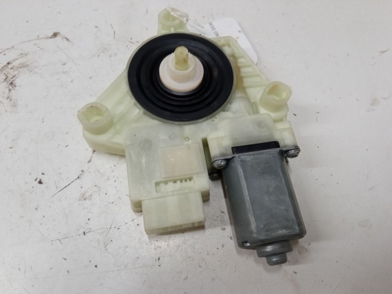 Recambio de motor elevaluna trasero derecho para skoda rapid spaceback (nh1) 1.0 tsi referencia OEM IAM   