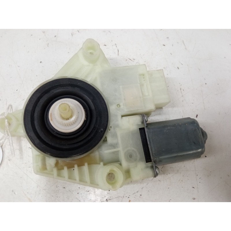 Recambio de motor elevaluna trasero izquierdo para skoda rapid spaceback (nh1) 1.0 tsi referencia OEM IAM 5JA959811L  