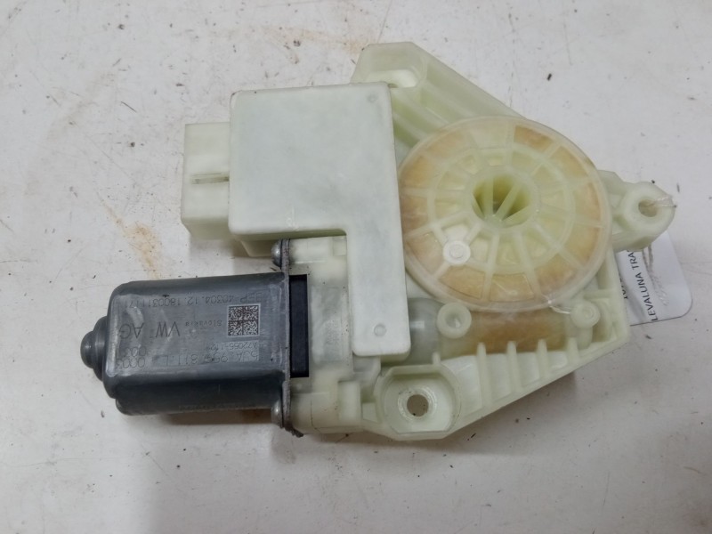 Recambio de motor elevaluna trasero izquierdo para skoda rapid spaceback (nh1) 1.0 tsi referencia OEM IAM 5JA959811L  