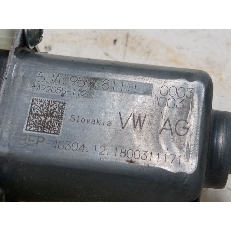 Recambio de motor elevaluna trasero izquierdo para skoda rapid spaceback (nh1) 1.0 tsi referencia OEM IAM 5JA959811L  