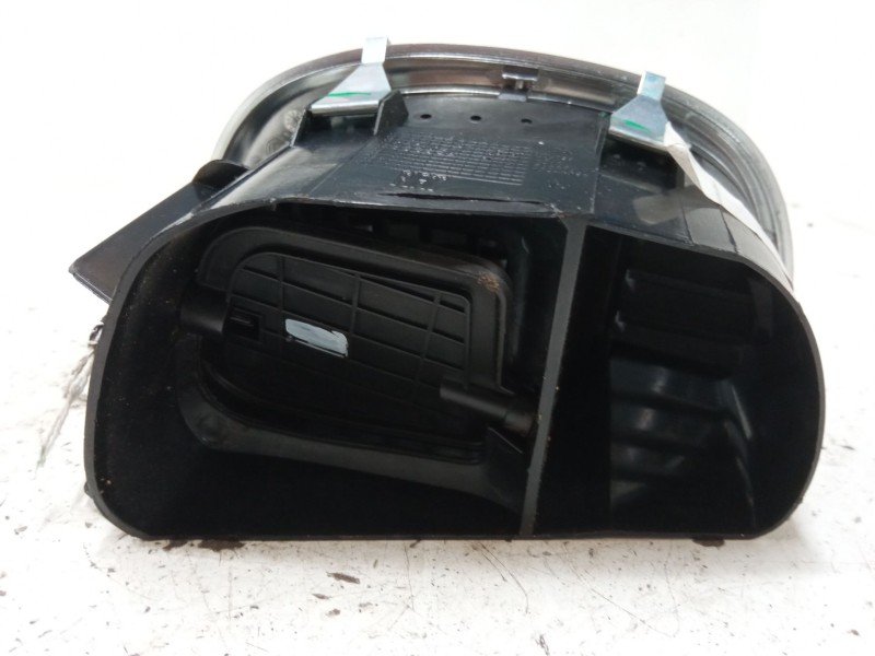 Recambio de aireador derecho para fiat 500l (351_, 352_) 1.4 (199lyb1b) referencia OEM IAM   