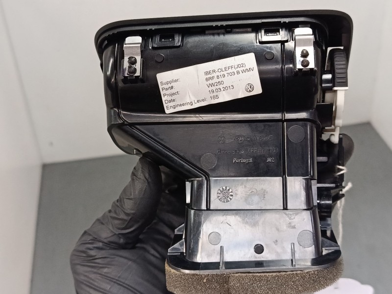 Recambio de aireador izquierdo para volkswagen polo v (6r1, 6c1) 1.2 tdi referencia OEM IAM 6RF819703B  