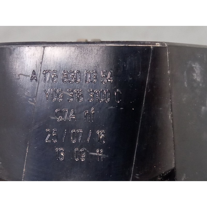 Recambio de aireador izquierdo para mercedes-benz clase a (w176) a 220 d (176.003) referencia OEM IAM A1768300354  