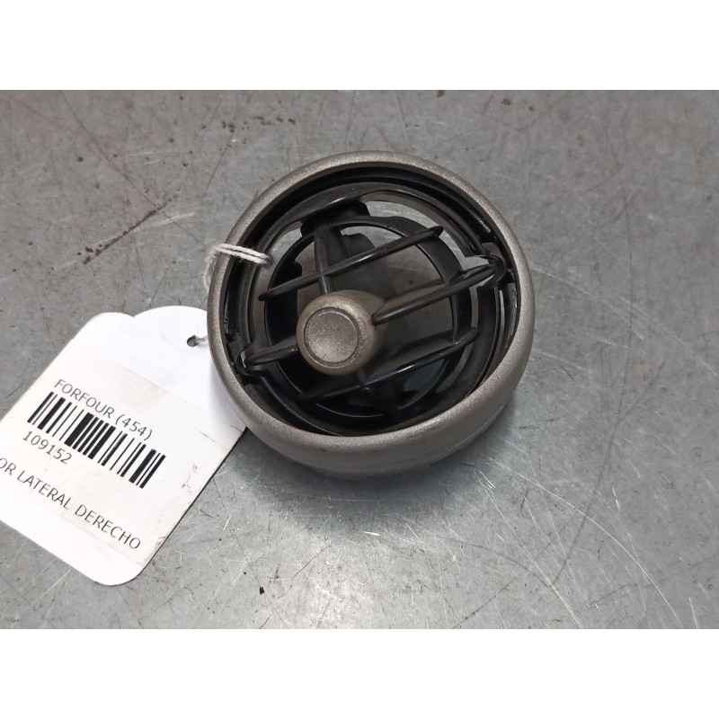 Recambio de aireador lateral derecho para smart forfour (454) 1.5 cdi (454.001) referencia OEM IAM   