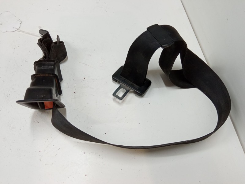 Recambio de cinturon central 3ª fila para volkswagen caravelle 2,4 5v 2-aab-2m referencia OEM IAM   