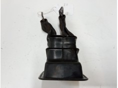 Recambio de anclaje cinturon izquierdo 3ª fila para volkswagen caravelle 2,4 5v 2-aab-2m referencia OEM IAM 703885947A   2