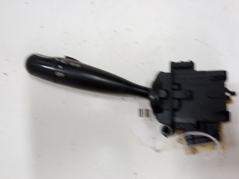 Recambio de mando de intermitencia para toyota yaris (_p1_) 1.3 (ncp10_, scp12_) referencia OEM IAM 1736482  