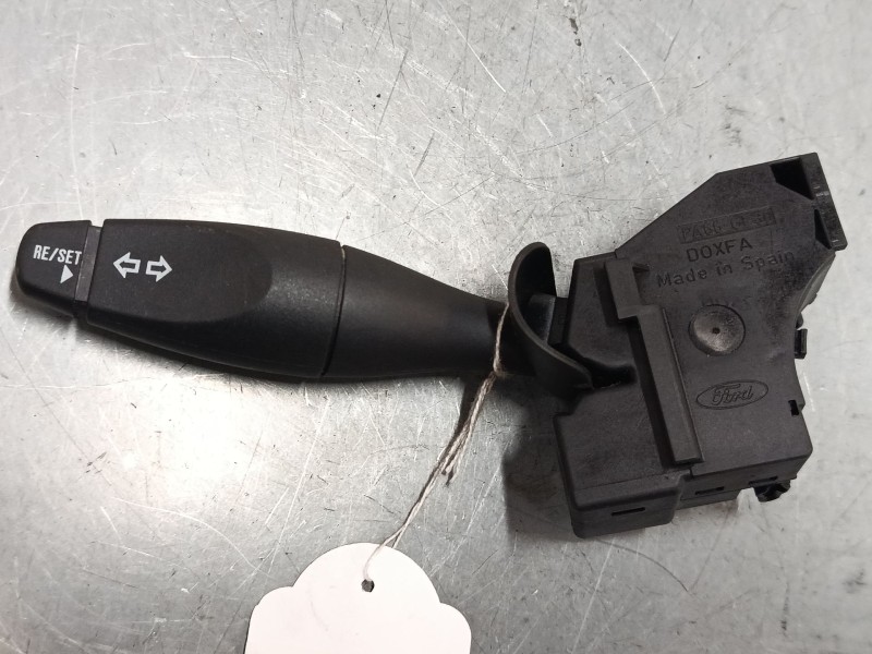 Recambio de mando de intermitencia para ford fusion (ju_) 1.6 referencia OEM IAM 6S6T13335AA  