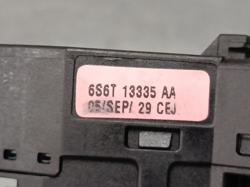 Recambio de mando de intermitencia para ford fusion (ju_) 1.6 referencia OEM IAM 6S6T13335AA  
