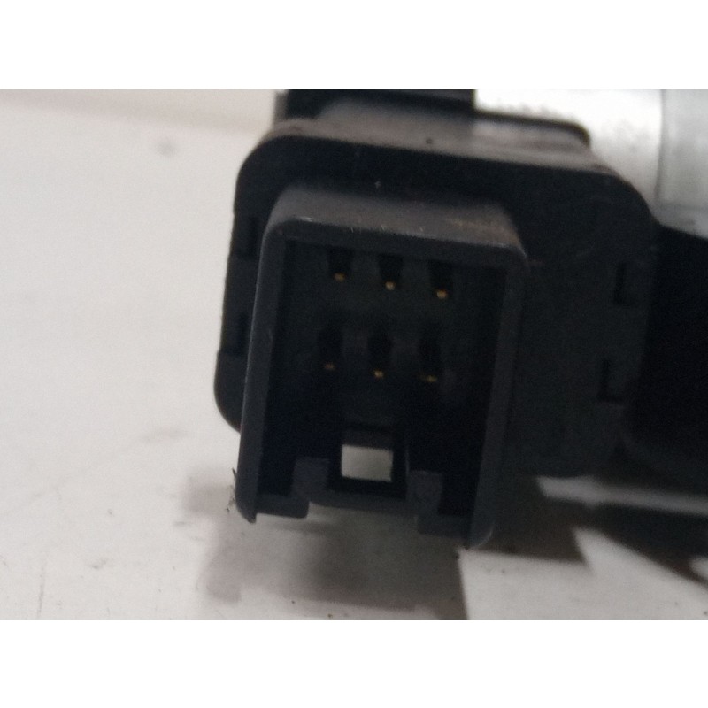 Recambio de motor elevaluna trasero izquierdo para mazda 3 (bk) 2.0 mzr-cd (bk14) referencia OEM IAM   
