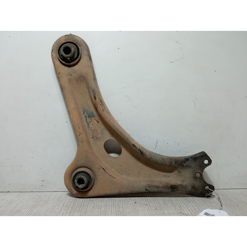 Recambio de brazo suspension inferior delantero izquierdo para citroën c3 i (fc_, fn_) 1.1 i referencia OEM IAM   
