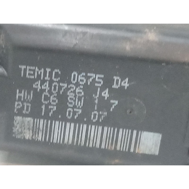 Recambio de motor elevaluna trasero derecho para renault megane ii (bm0/1_, cm0/1_) 1.6 16v referencia OEM IAM   