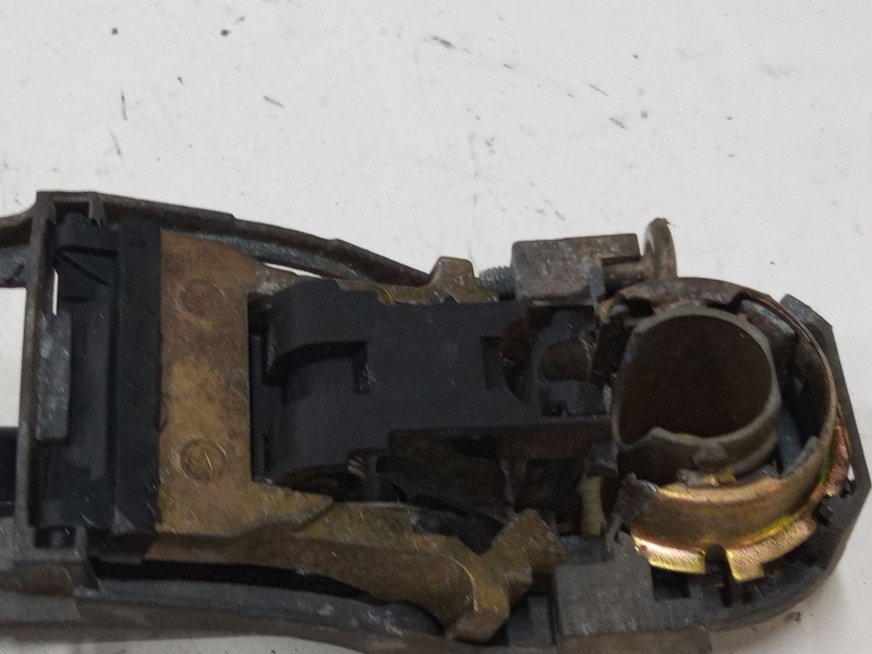 Recambio de maneta exterior trasera izquierda para volkswagen golf iv (1j1) 1.4 16v referencia OEM IAM   
