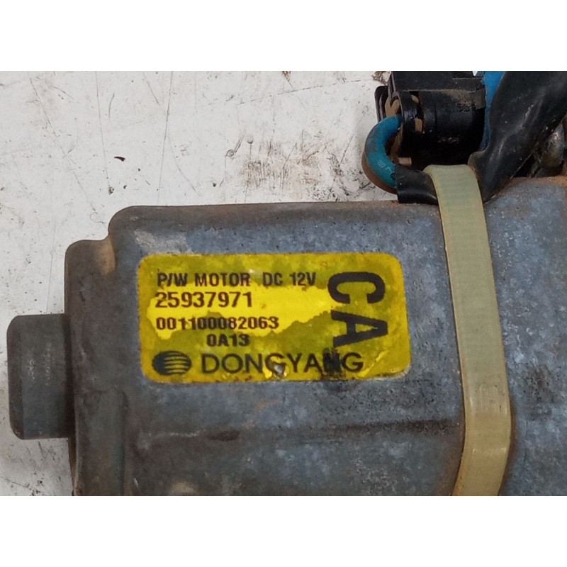 Recambio de motor elevaluna trasero izquierdo para chevrolet captiva (c100, c140) 2.0 d 4wd referencia OEM IAM 25937971  
