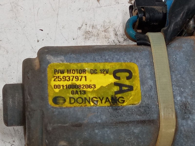 Recambio de motor elevaluna trasero izquierdo para chevrolet captiva (c100, c140) 2.0 d 4wd referencia OEM IAM 25937971  