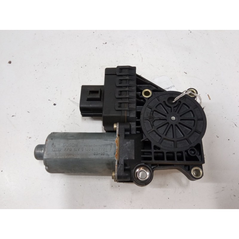 Recambio de motor elevaluna trasero derecho para ford mondeo iii sedán (b4y) 2.0 16v tddi / tdci referencia OEM IAM   