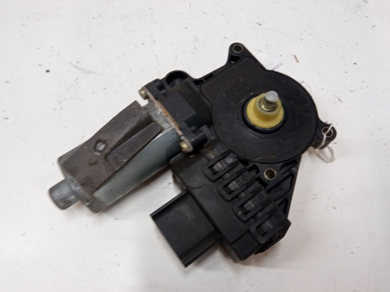 Recambio de motor elevaluna trasero derecho para ford mondeo iii sedán (b4y) 2.0 16v tddi / tdci referencia OEM IAM   