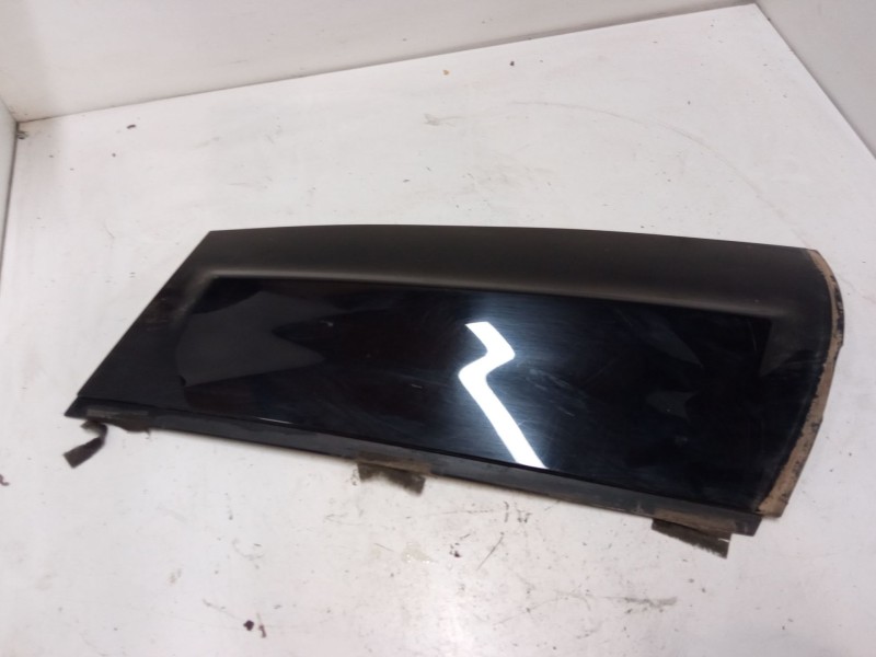 Recambio de embellecedor exterior izquierdo pilar c para mini mini (r56) cooper referencia OEM IAM   