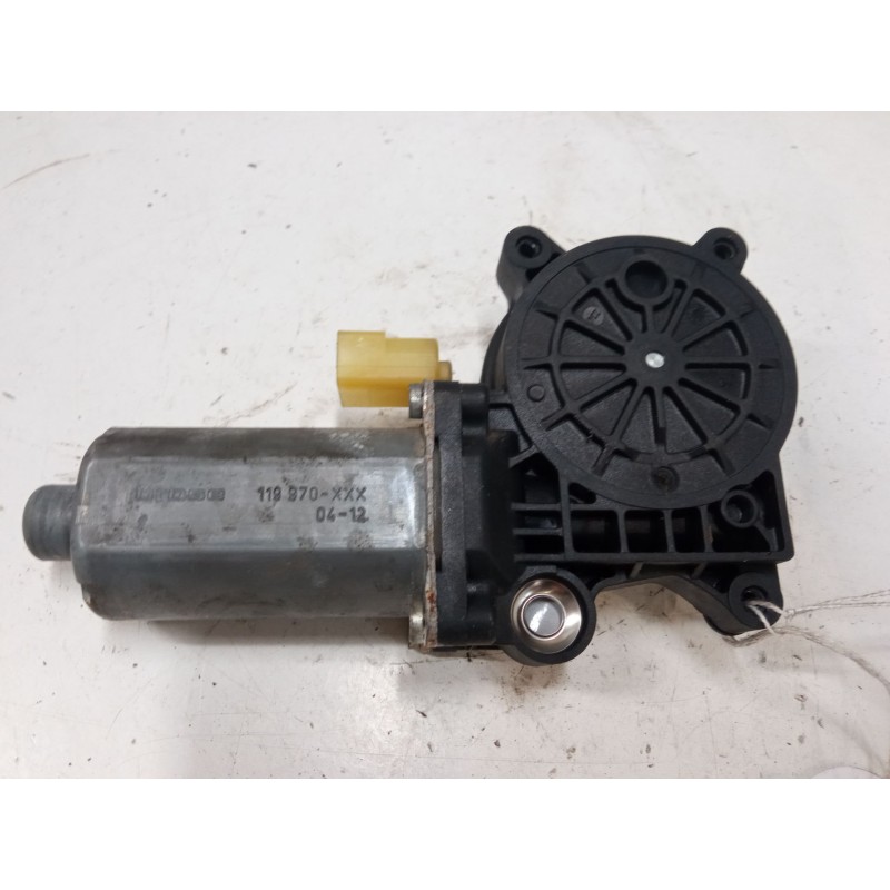 Recambio de motor elevaluna trasero derecho para volvo xc70 i cross country (295) d5 xc awd referencia OEM IAM 0130821776  