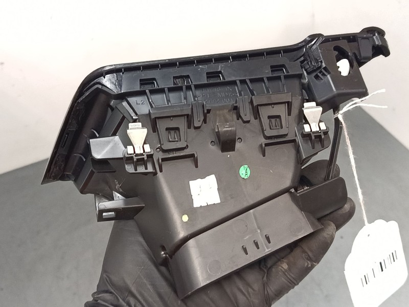 Recambio de aireador izquierdo para peugeot 208 i (ca_, cc_) 1.4 hdi referencia OEM IAM   