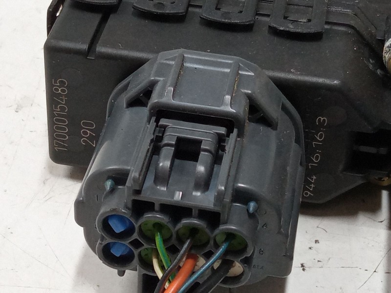 Recambio de motor elevaluna trasero izquierdo para ford mondeo iii (b5y) 2.0 16v referencia OEM IAM   