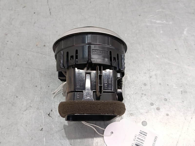 Recambio de aireador izquierdo para audi a3 (8v1, 8vk) 1.6 tdi referencia OEM IAM   