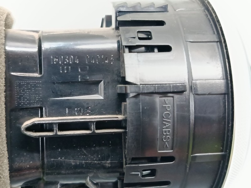 Recambio de aireador izquierdo para audi a3 (8v1, 8vk) 1.6 tdi referencia OEM IAM   