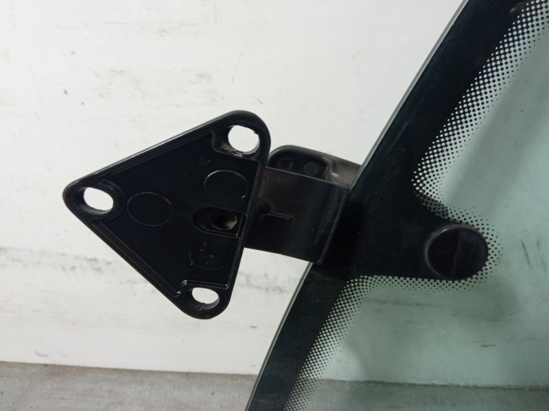 Recambio de luna maletero derecha para ford galaxy i (wgr) 1.9 tdi referencia OEM IAM   