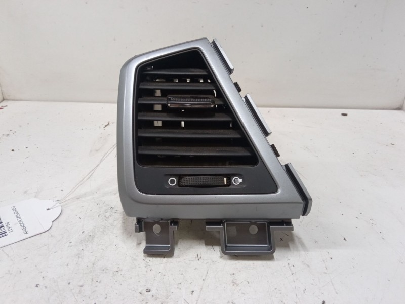 Recambio de aireador izquierdo para hyundai tucson (tl, tle) 1.7 crdi referencia OEM IAM   
