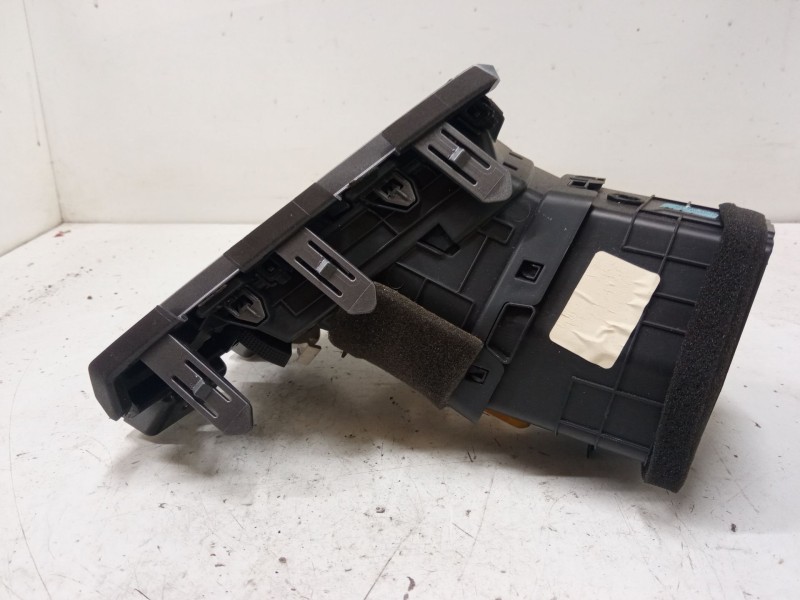 Recambio de aireador izquierdo para hyundai tucson (tl, tle) 1.7 crdi referencia OEM IAM   