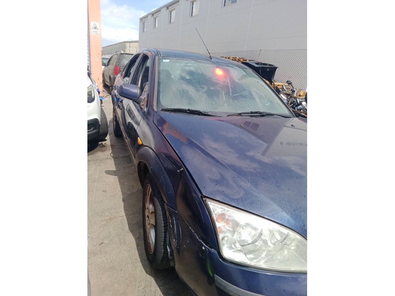 ford mondeo iii sedán (b4y) del año 2001