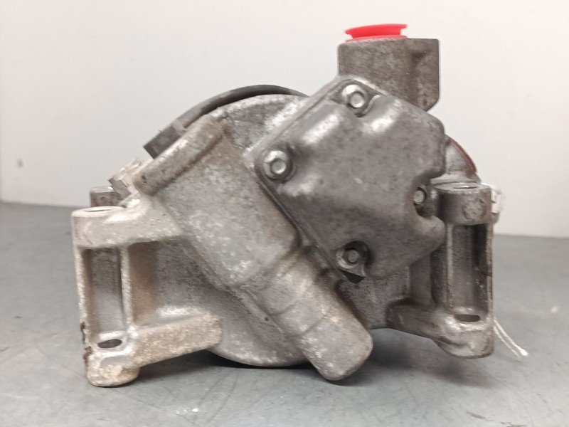 Recambio de compresor a/a para toyota yaris (_p9_) 1.3 vvt-i (scp90_) referencia OEM IAM   