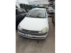 opel corsa c (x01) del año 2001