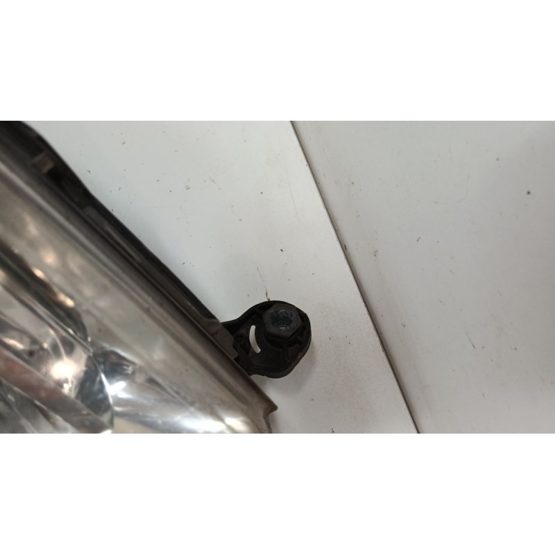 Recambio de faro derecho para fiat qubo (225_) 1.3 d multijet (225cxb1a, 225axb1a, 225cxb11, 225axb11,... referencia OEM IAM   