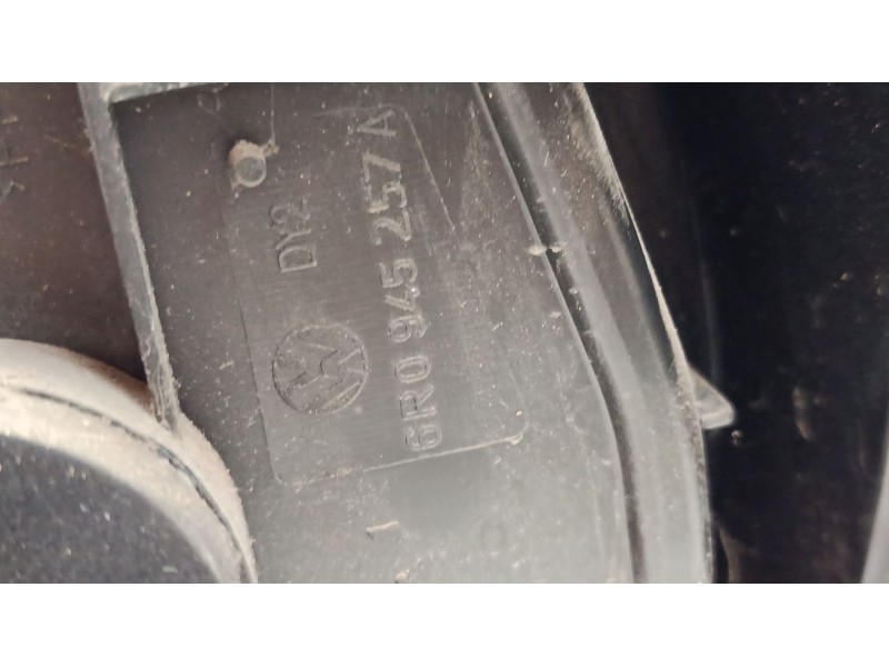Recambio de piloto trasero izquierdo para volkswagen polo v (6r1, 6c1) 1.2 tsi referencia OEM IAM 6R0945095  