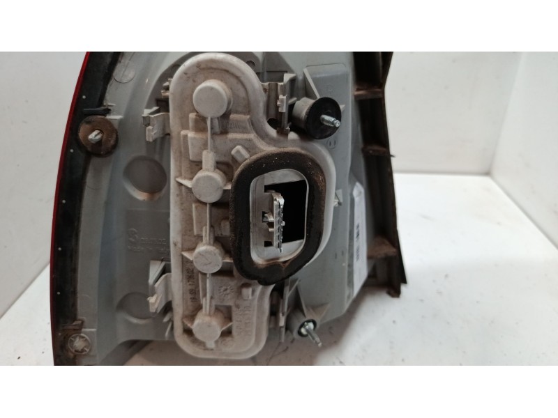 Recambio de piloto trasero derecho para opel astra g hatchback (t98) 1.6 16v (f08, f48) referencia OEM IAM 13110931  