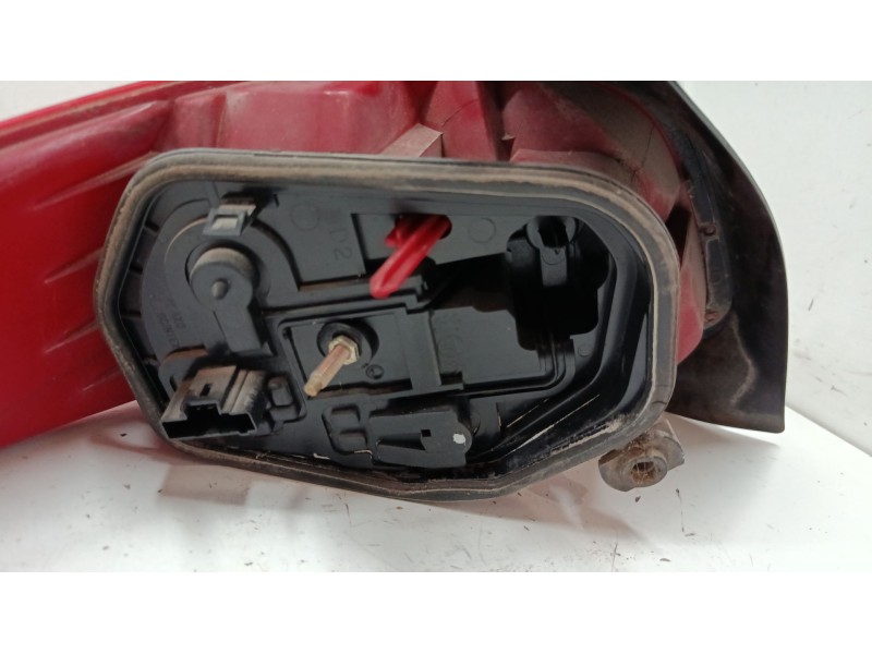 Recambio de piloto trasero derecho para peugeot 206 hatchback (2a/c) 1.4 i referencia OEM IAM   