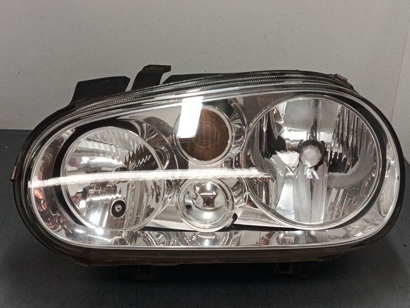 Recambio de faro izquierdo para volkswagen golf iv (1j1) 1.6 16v referencia OEM IAM 1J1941015F  