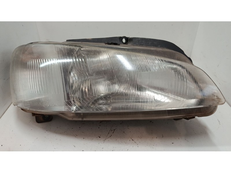 Recambio de faro derecho para peugeot 106 ii (1a_, 1c_) 1.5 d referencia OEM IAM   